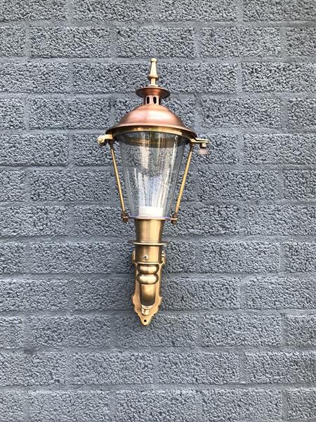Grote foto wandlamp bestaande uit koper en messing geweldige uitstraling tuin en terras tuinmeubelen