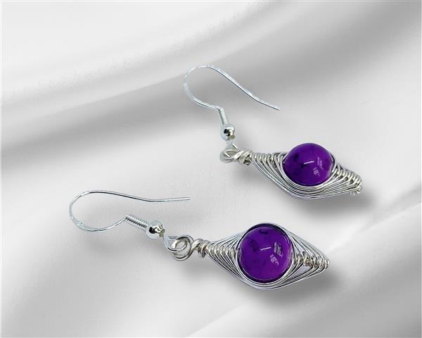 Grote foto paarse sieraden set sieraden tassen en uiterlijk kettingen