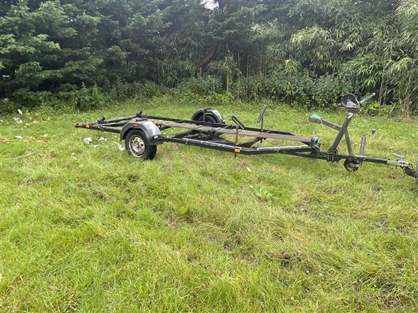 Grote foto boottrailer kantel trailer watersport en boten boottrailers