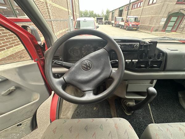 Grote foto volkswagen lt 35 80 kw tdi 2002 gereedschapsbus lage km stand auto aixam