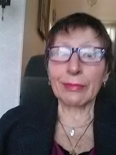 Grote foto vrouw 70 zoekt man voor reis naarmoskou 2025 jaar contacten en berichten reisgenoten