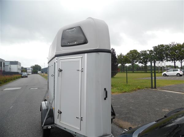 Grote foto hotra salinero 1.5 paardstrailer bj 2010 dieren en toebehoren trailers