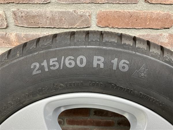 Grote foto set borbet velgen met winterbanden 215 60 r16 auto onderdelen banden en velgen