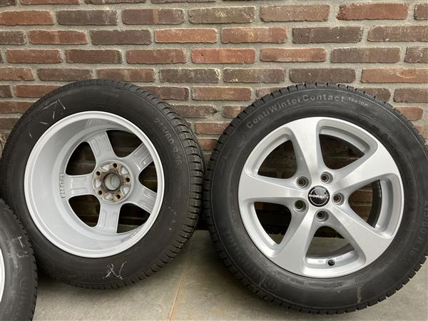 Grote foto set borbet velgen met winterbanden 215 60 r16 auto onderdelen banden en velgen