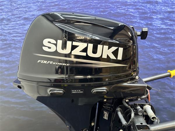 Grote foto suzuki 20 pk buitenboordmotor artnr 2693 gebruikte maar als watersport en boten buiten en binnenboordmotoren