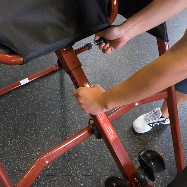 Grote foto best fitness rugtrainer inversion table bfinver10 sport en fitness fitness