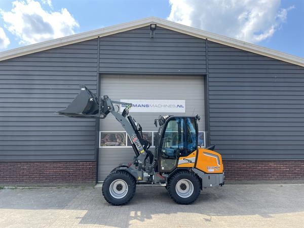 Grote foto giant g2700 hd x tra cabine minishovel nieuw 820 lease agrarisch shovels