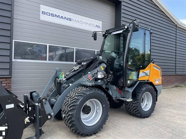 Grote foto giant g2700 hd x tra cabine minishovel nieuw 820 lease agrarisch shovels