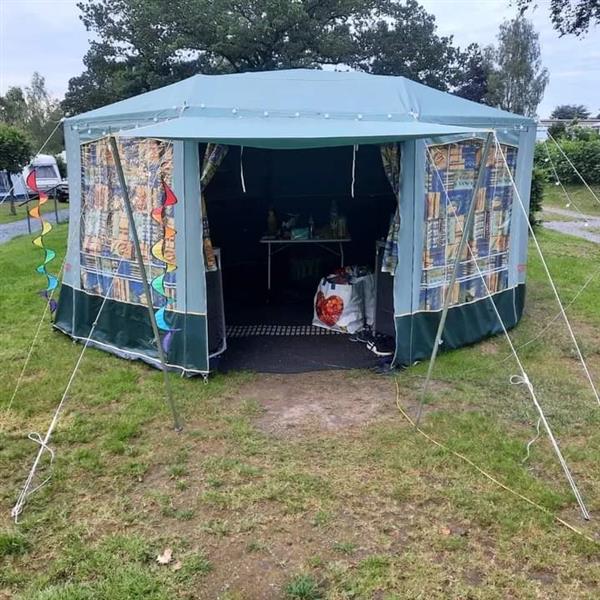 Grote foto vouwwagen caravans en kamperen vouwwagens