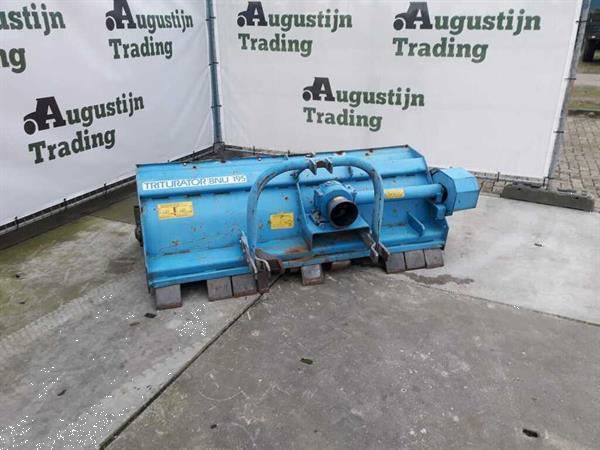 Grote foto nobili klepelmaaier agrarisch maaiers