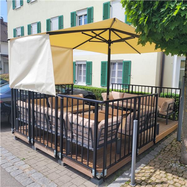 Grote foto verplaatsbare terras podiumdelen caravans en kamperen caravan