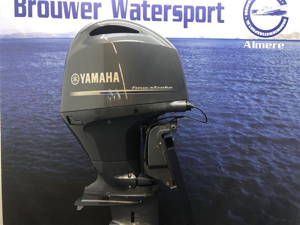 Grote foto yamaha 200 pk nieuwe motor f200fetl watersport en boten buiten en binnenboordmotoren