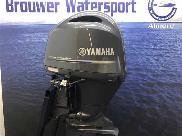 Grote foto yamaha 200 pk nieuwe motor f200fetl watersport en boten buiten en binnenboordmotoren