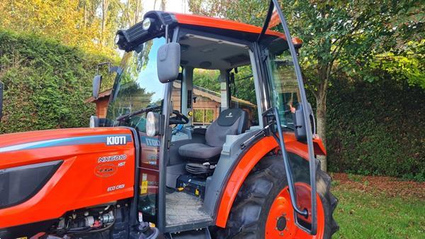 Grote foto kioti nx 6010 hst in nieuw staat met 430 uren uit voorraad leverbaar agrarisch tractoren