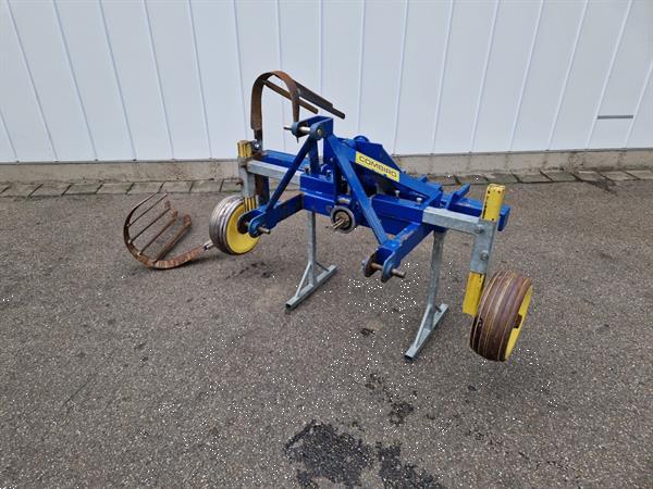 Grote foto schrauwen combiro schudlichter voor bomen agrarisch oogstmachines
