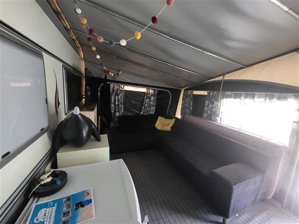 Grote foto fendt caravan met seizoenplaats in zeeland caravans en kamperen caravan