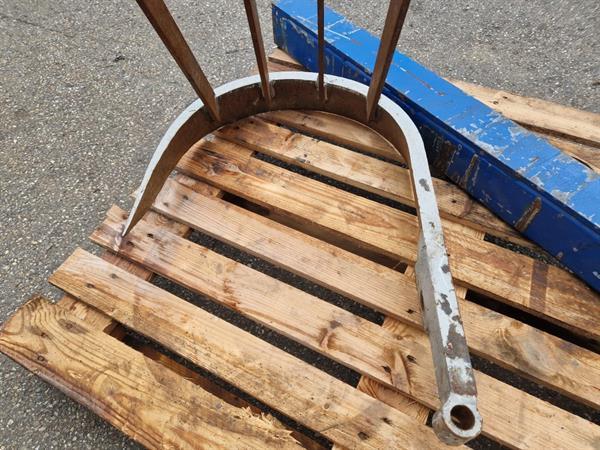 Grote foto schrauwen combiro schudlichter voor bomen agrarisch oogstmachines
