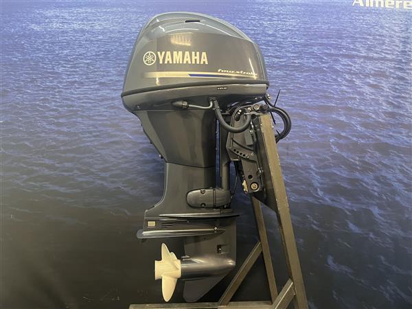 Grote foto yamaha 30 pk buitenboordmotor artikel nr 5044 nieuw staat. watersport en boten buiten en binnenboordmotoren