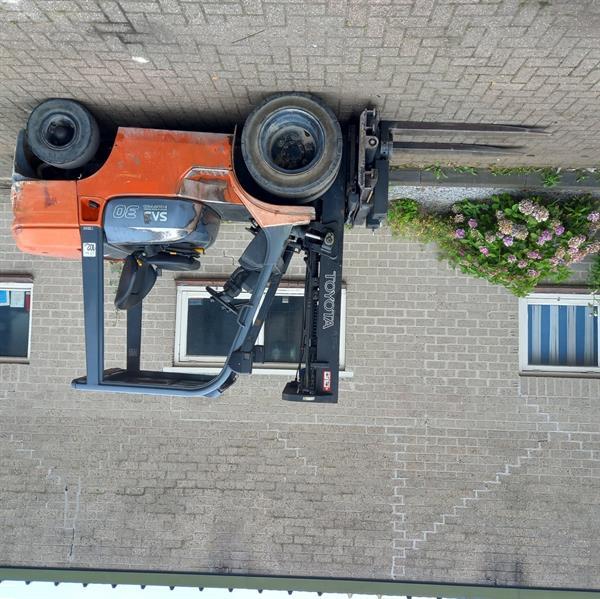 Grote foto toyota 02 7fdf30 triplo 4 5 m vorkenspreider shift agrarisch heftrucks