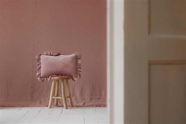 Grote foto zacht velours kussen met franje light pink light pink kinderen en baby complete kinderkamers