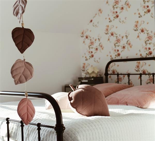 Grote foto linnen slinger met bladeren spring mintgroen roze grijs donkerbeige spring dream kinderen en baby complete kinderkamers