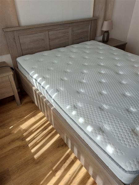 Grote foto keurig senioren bed nachtkastjes huis en inrichting complete slaapkamers