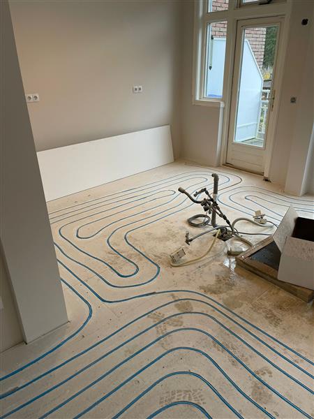 Grote foto vloerverwarming diensten en vakmensen loodgieters en installateurs