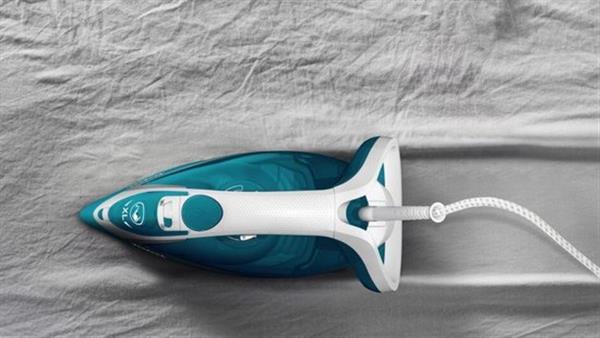 Grote foto tefal easygliss plus stoomstrijkijzer fv5737 waterdruppels ivm testen verpakking beschadigd witgoed en apparatuur algemeen