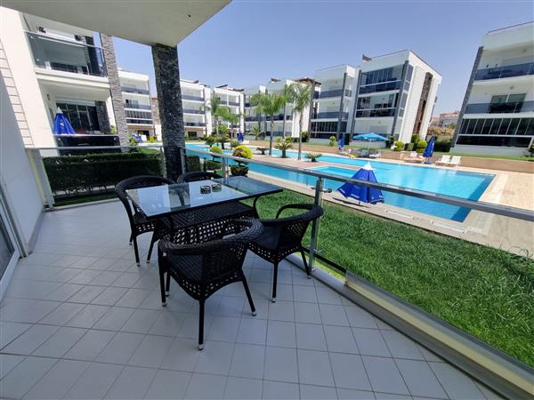 Grote foto side 2 slaapkamer appartement vakantie turkije