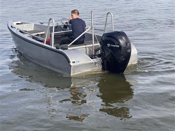 Grote foto alumunium console boot custom build tohatsu 90 pk watersport en boten motorboten en jachten