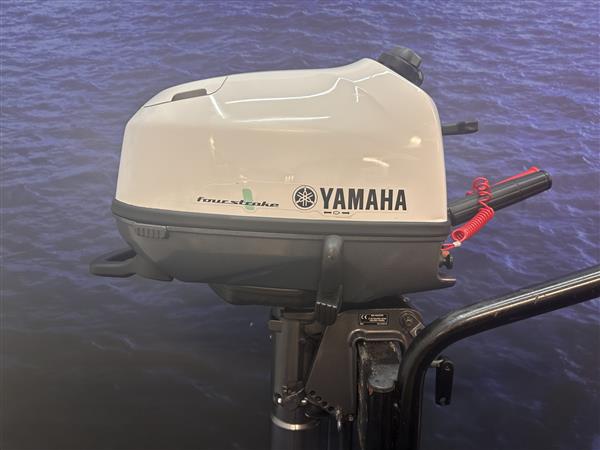 Grote foto yamaha 4 pk kortstaart artnr 3204 als nieuw van eerste watersport en boten buiten en binnenboordmotoren