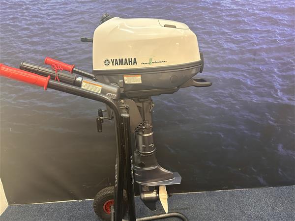 Grote foto yamaha 4 pk kortstaart artnr 3204 als nieuw van eerste watersport en boten buiten en binnenboordmotoren