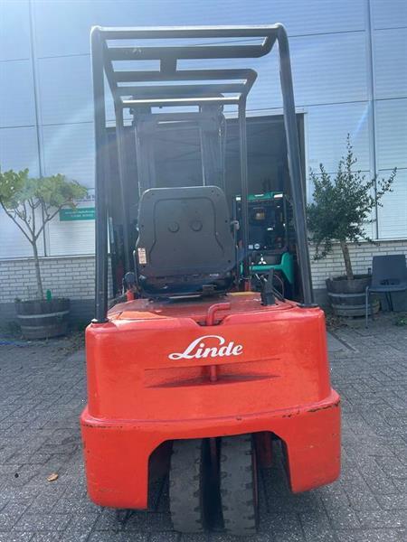 Grote foto linde e15 agrarisch heftrucks