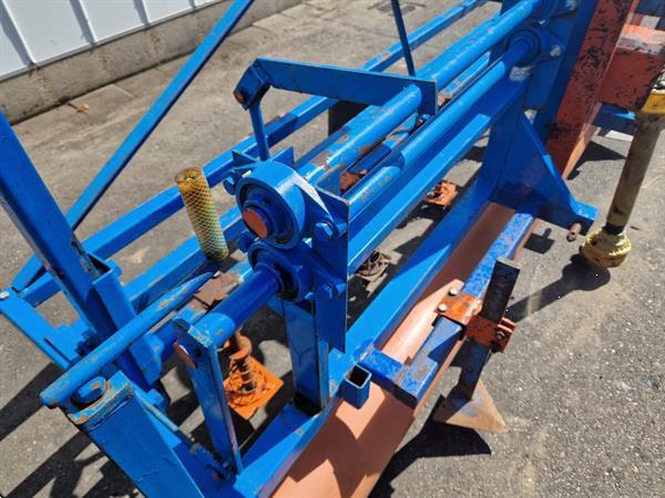 Grote foto desmyter preiponsmachine met 5 rijen agrarisch zaaimachines