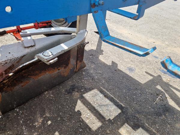 Grote foto desmyter plantmachine met 2 rijen agrarisch zaaimachines