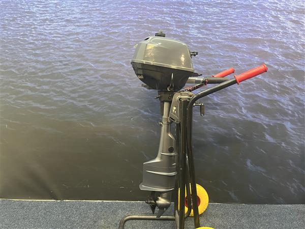 Grote foto yamaha 2.5 buitenboordmotor artnr. 3516 langstaart gebruikt watersport en boten buiten en binnenboordmotoren