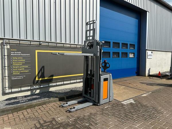 Grote foto vs 21802 elektrische triplex stapelaar still exv14 4.266mm doe het zelf en verbouw hefwerktuigen