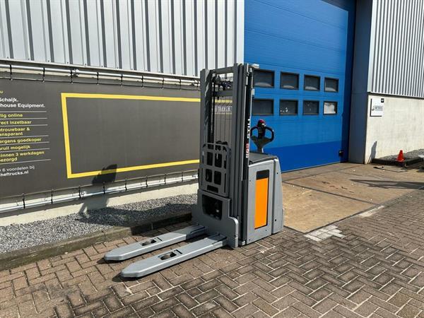 Grote foto vs 21802 elektrische triplex stapelaar still exv14 4.266mm doe het zelf en verbouw hefwerktuigen