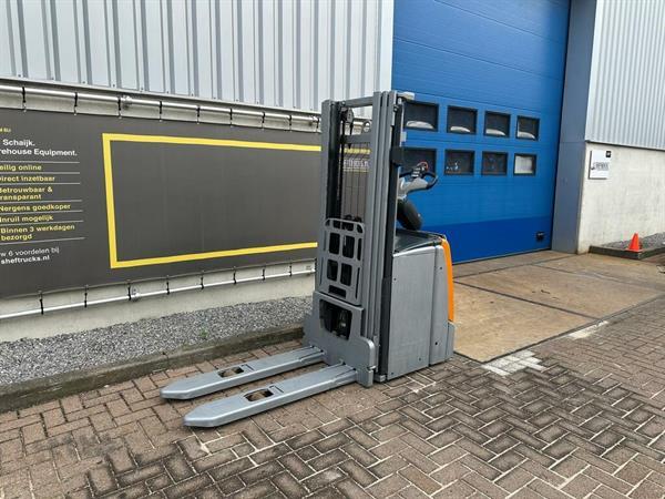 Grote foto vs 21803 elektrische triplex stapelaar still exv sf16 4.266mm bj2019 doe het zelf en verbouw hefwerktuigen