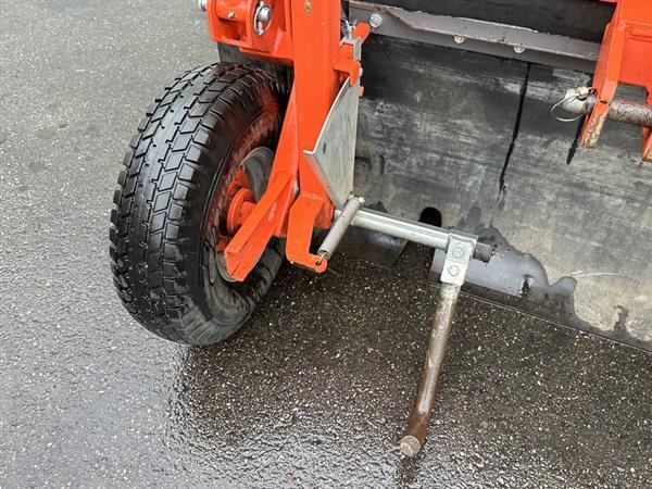 Grote foto holaras um210 f uienloofklapper agrarisch oogstmachines