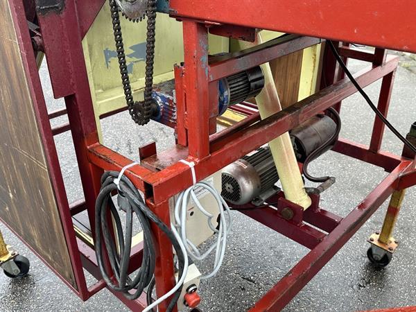 Grote foto vdr kk120 kistenkantelaar met doseertransportband agrarisch tuinbouw