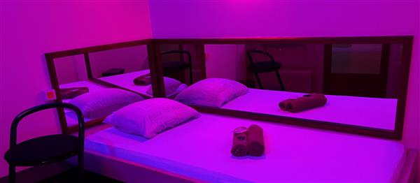 Grote foto rent your place for sex work with us erotiek diversen