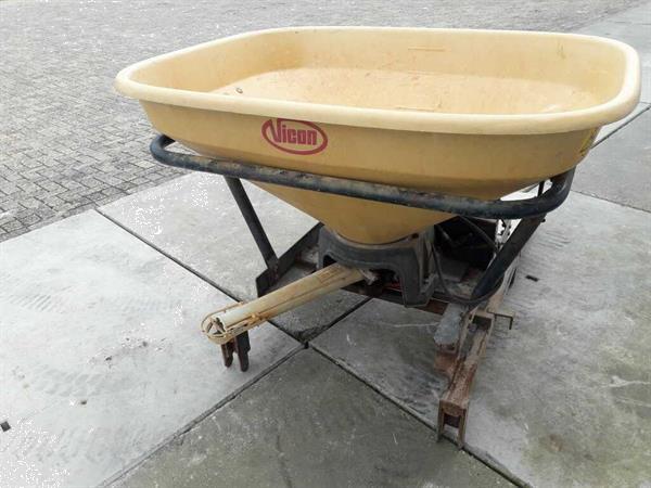 Grote foto vicon pendelstrooier tuin en terras overige tuin en terras