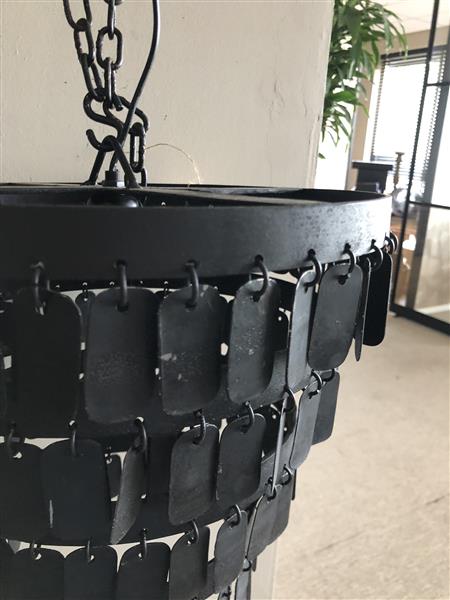 Grote foto hanglamp hangertjes zwart tweede kansje huis en inrichting bankstellen