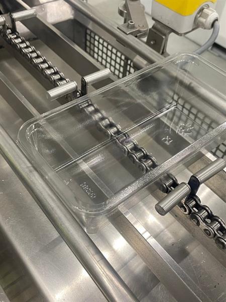 Grote foto g. mondini e 350 vg top seal verpakkingsmachine met ontnester agrarisch tuinbouw