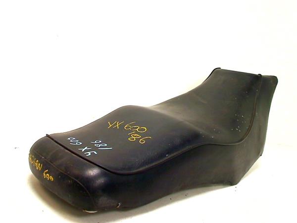 Grote foto yamaha yx 600 radian 1986 1990 1071 zadel compleet motoren overige accessoires