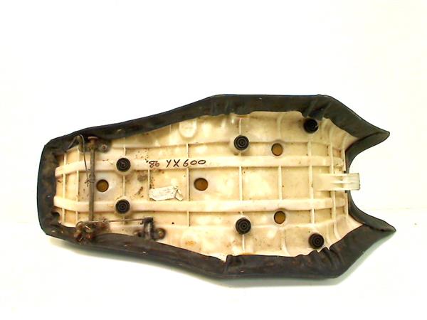 Grote foto yamaha yx 600 radian 1986 1990 1071 zadel compleet motoren overige accessoires