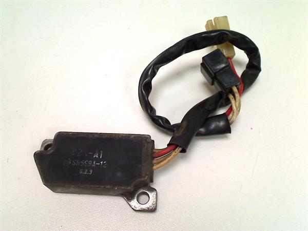 Grote foto yamaha xv 535 virago 439c spanningsregelaar sh569a 12 motoren overige accessoires