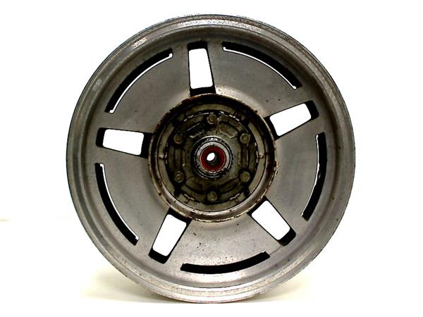 Grote foto yamaha xj 700 maxim x 1986 43h6 achtervelg motoren overige accessoires