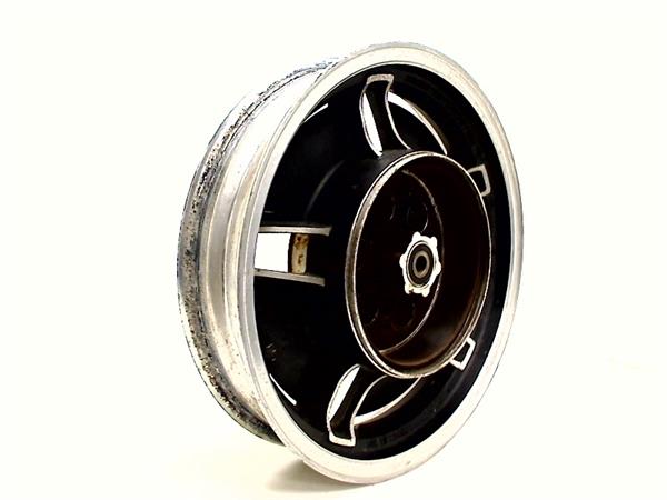 Grote foto yamaha xj 700 maxim x 1986 43h6 achtervelg motoren overige accessoires